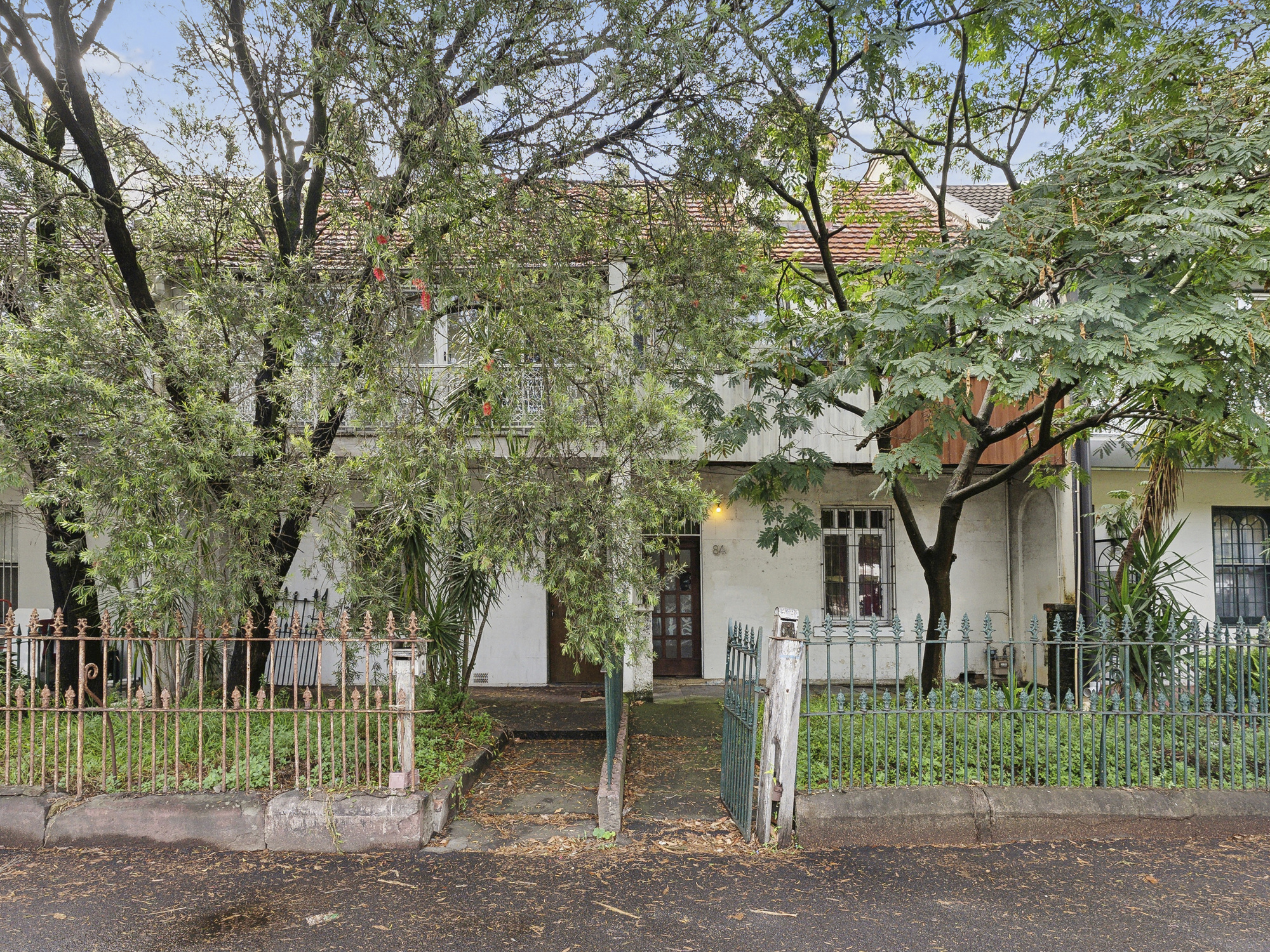 01_Open2view_ID937679-82_City_Road__Chippendale