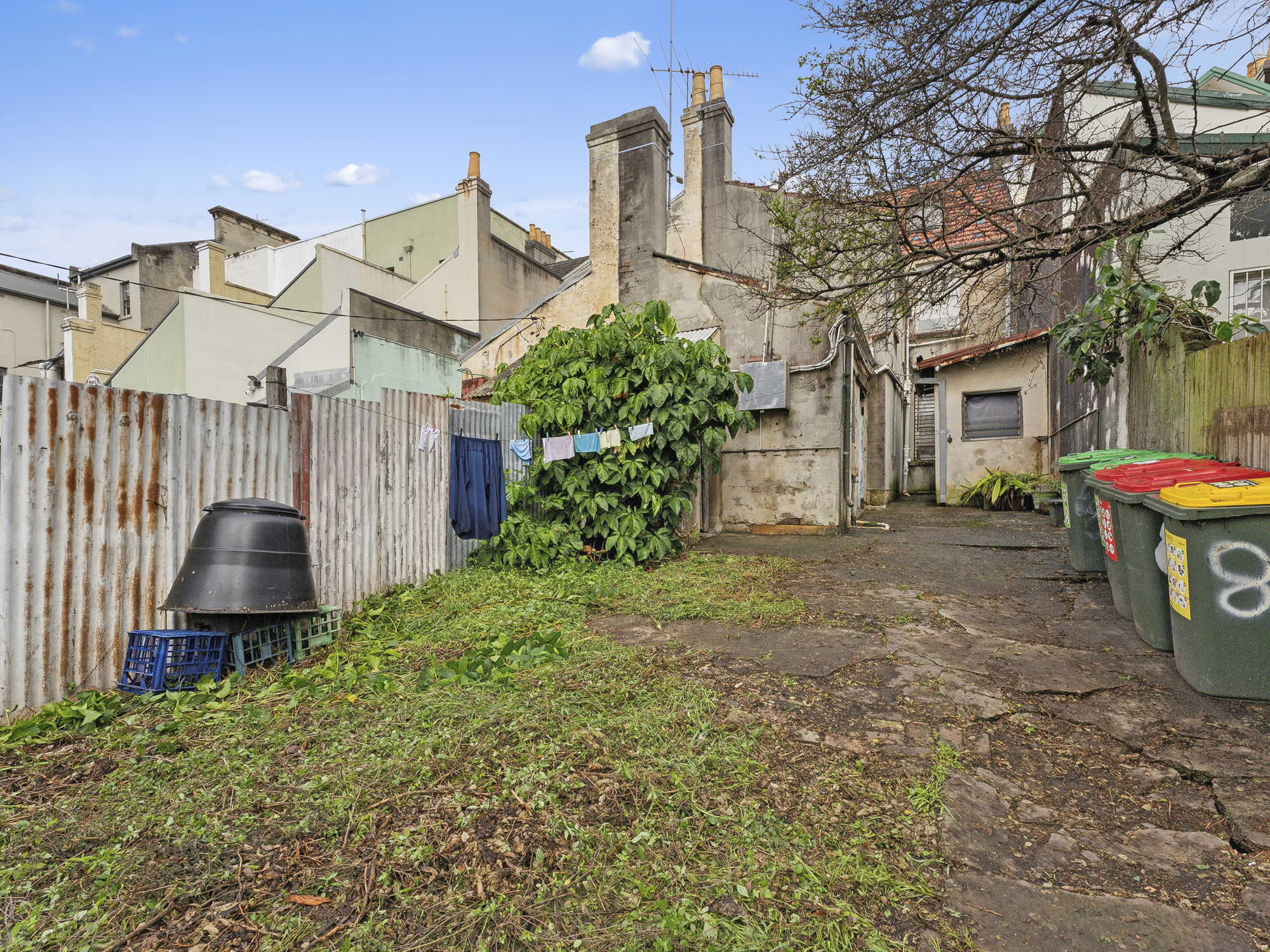 08a_Open2view_ID937679-82_City_Road__Chippendale